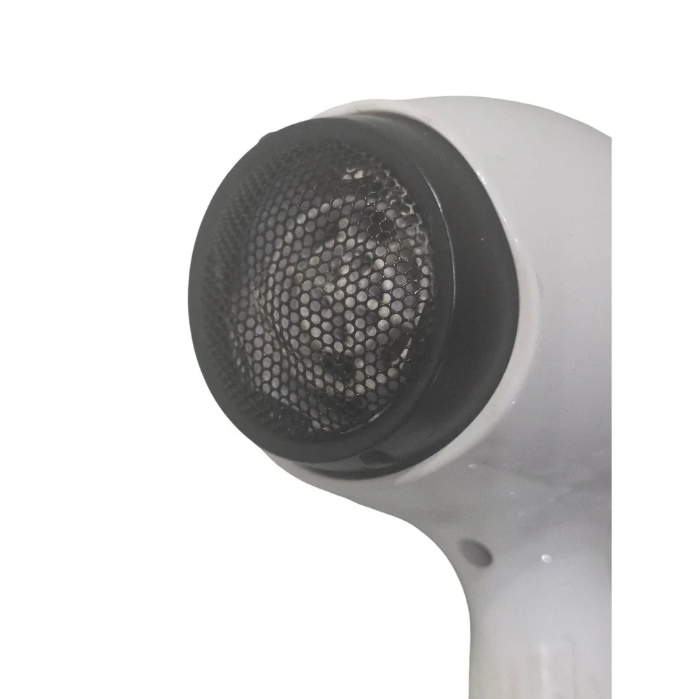 Hot Tools Tempest 2000 Ionic Hair Dryer White‎ HTBW04 with 3 Attachments